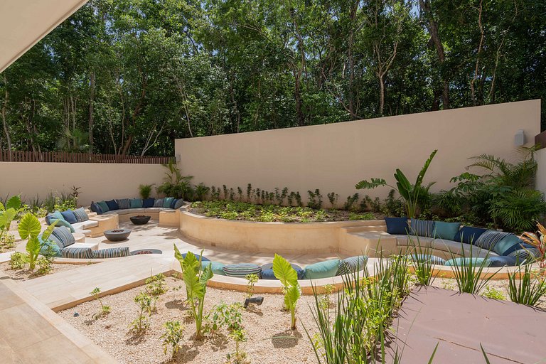 1 Rec. | Terraza con Alberca Infinita + Jacuzzi