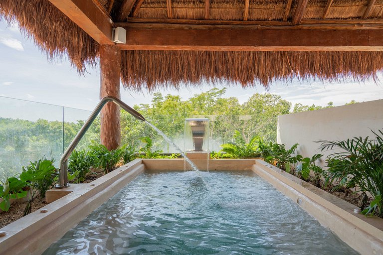 1 Rec. | Terraza con Alberca Infinita + Jacuzzi