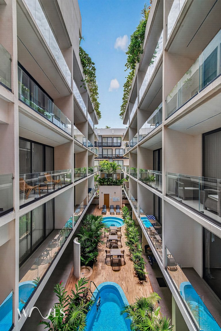 Modern Loft on 38th Ave | Rooftop and Gym