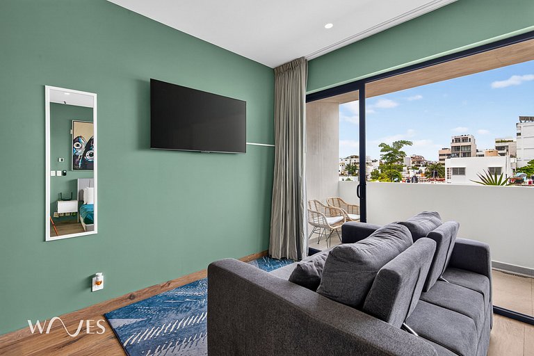 Modern Loft on 38th Ave | Rooftop and Gym
