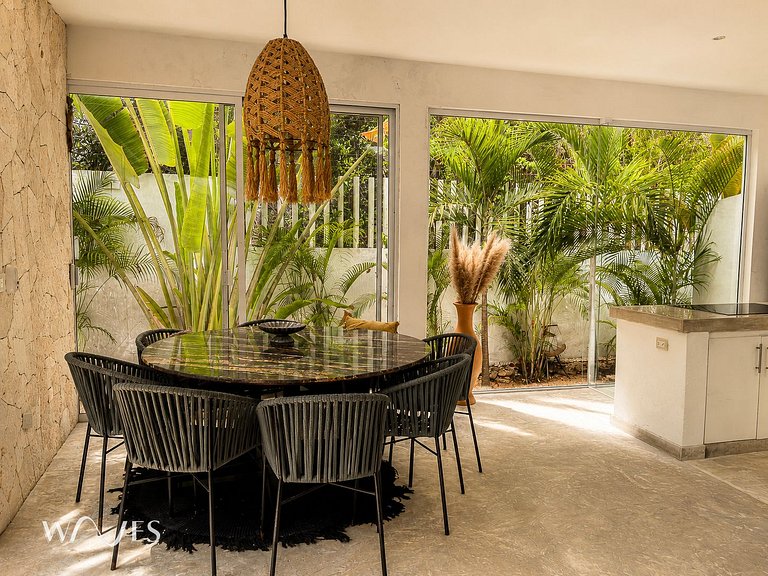 Oasis Tropical | Private Villa with 6 Bedrooms